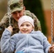 Paratroopers spend day with Ukrainian refugees in Poland