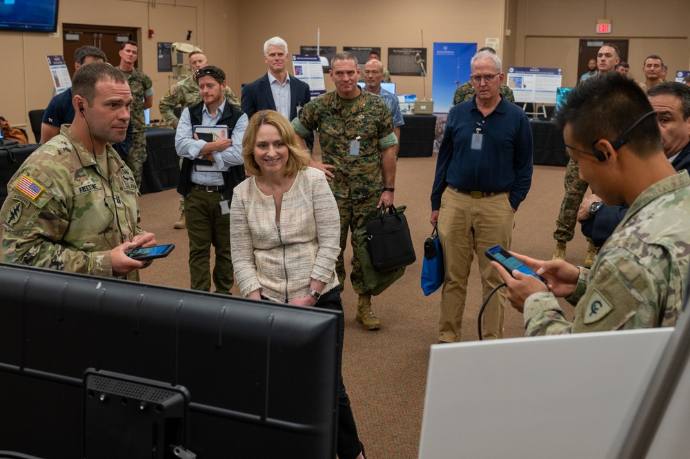 Deputy Secretary Hicks visits USINDOPACOM, USPACFLEET