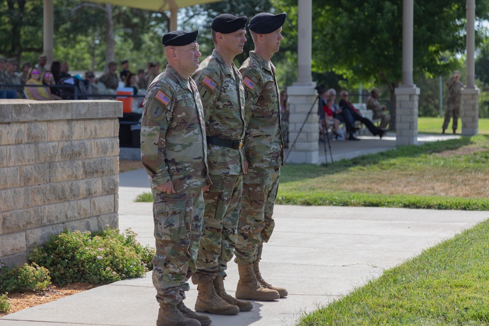 DIVARTY Change of Command