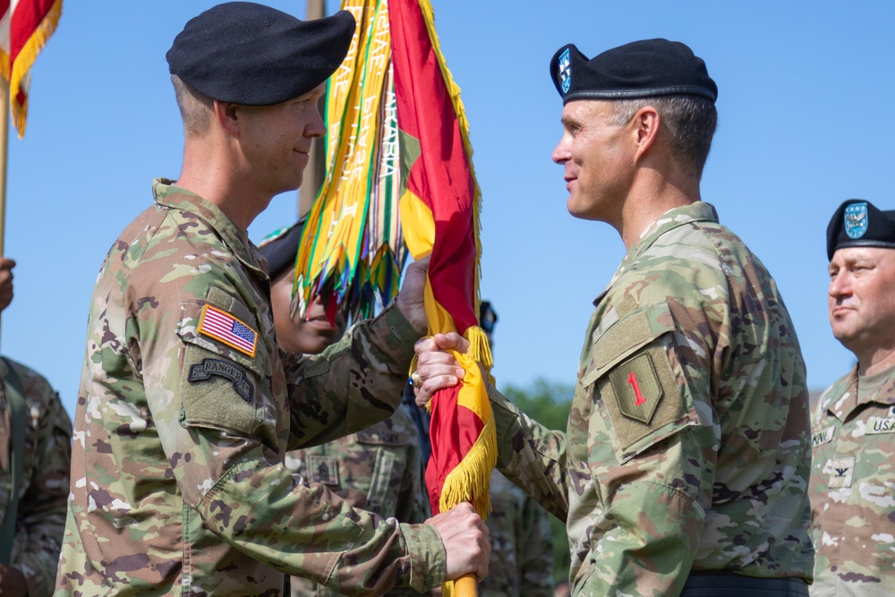 DIVARTY Change of Command