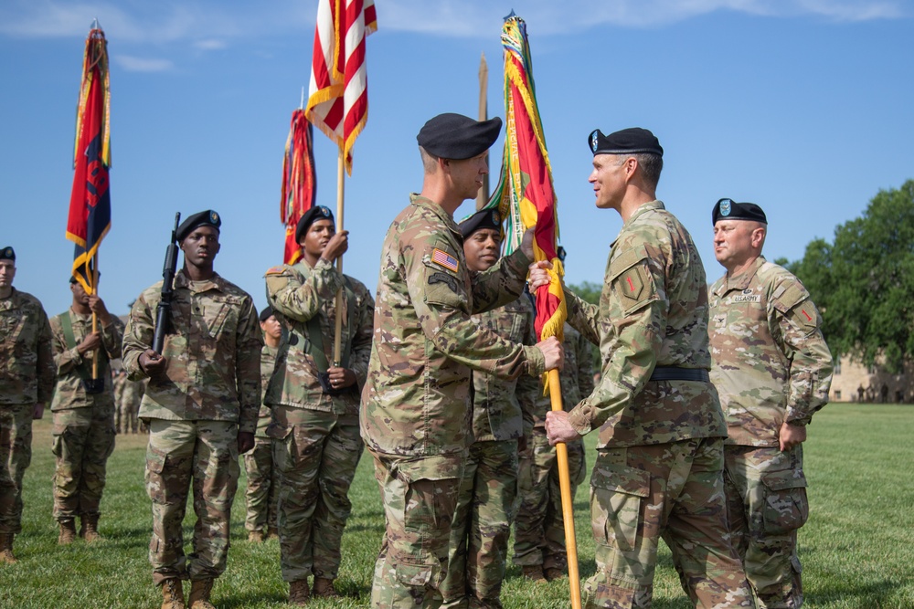 DIVARTY Change of Command