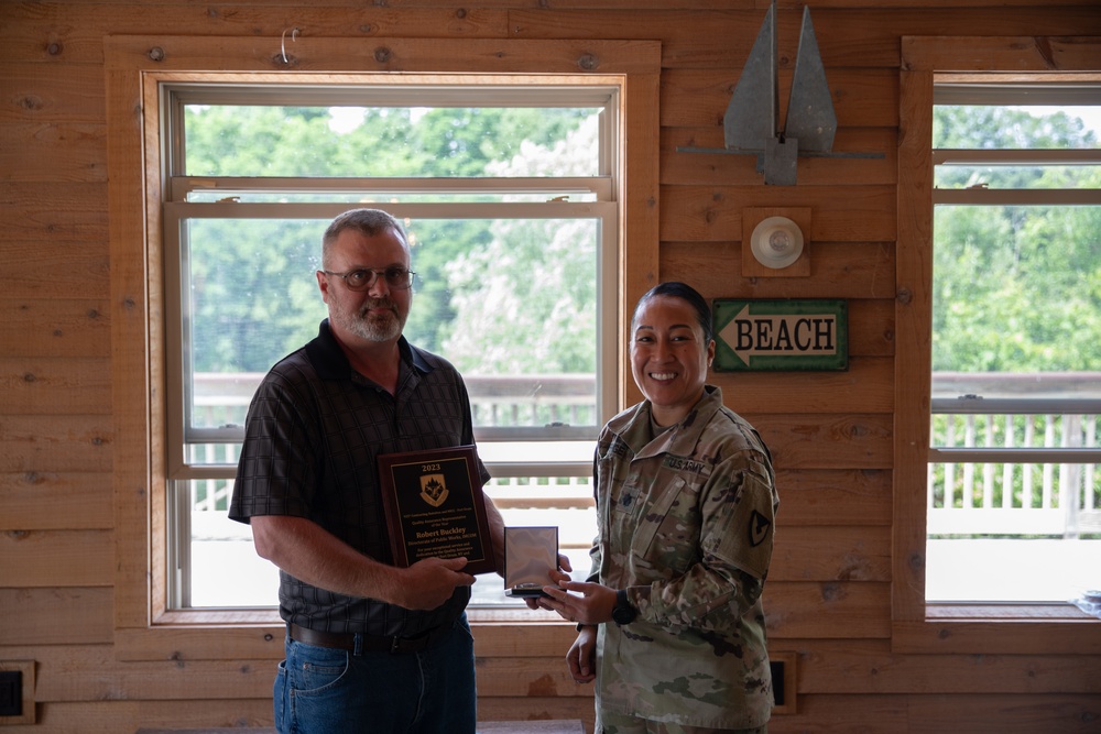 10th Mountain Division Holds Award Ceremony for Contracting Officer Representatives