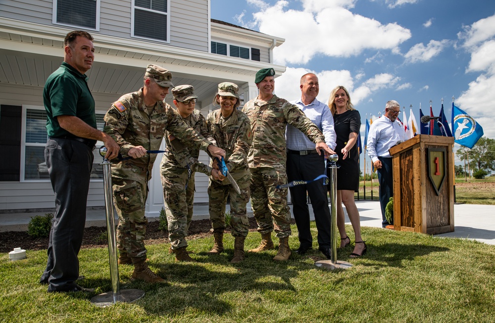 Fort Riley Unveils New Homes