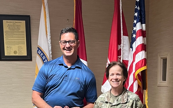 Rosemount, Minn., resident earns Corps of Engineers recognition