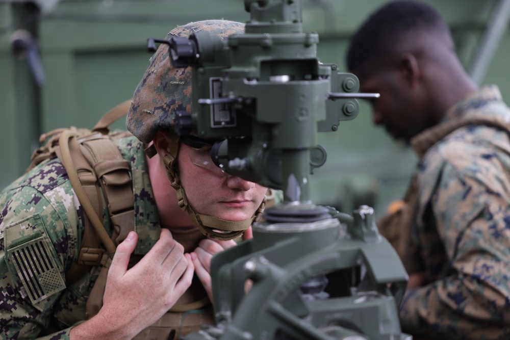 Midshipmen Artillery Familiarization
