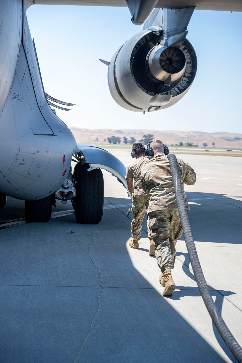 60th LRS Airmen train in Specialized Fueling Operation