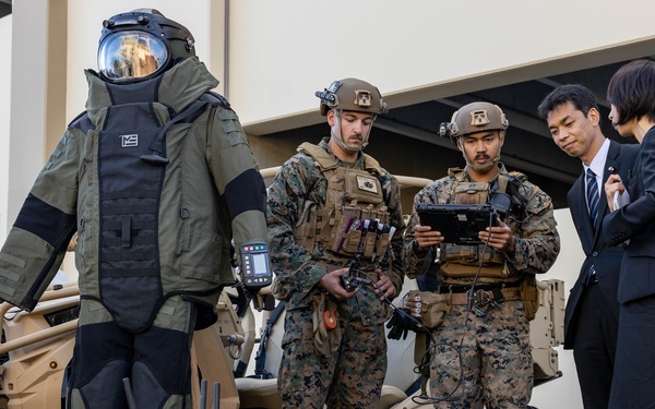 Japan State Minister Visit