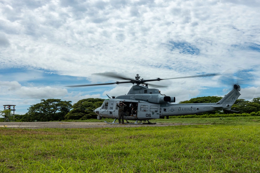 UNITAS 2023: UH-1Y Venom Landing