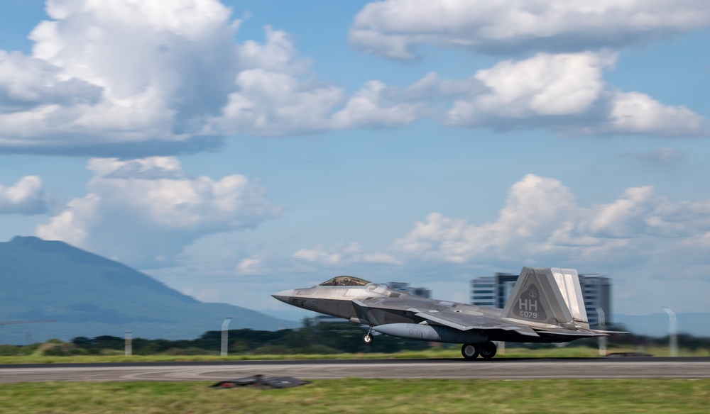 Raptors, PAF bring the thunder