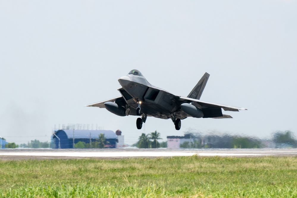 Raptors, PAF bring the thunder