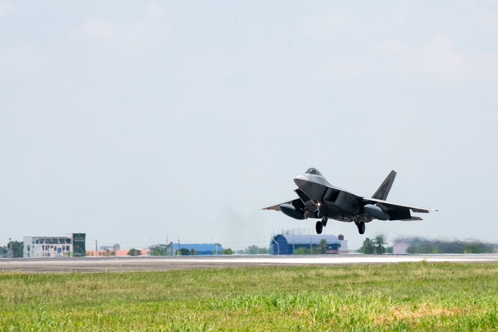 Raptors, PAF bring the thunder