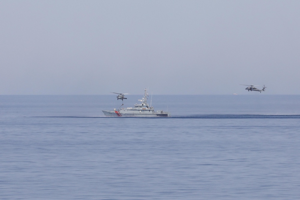 EOD Technicians Board Albanian Ship