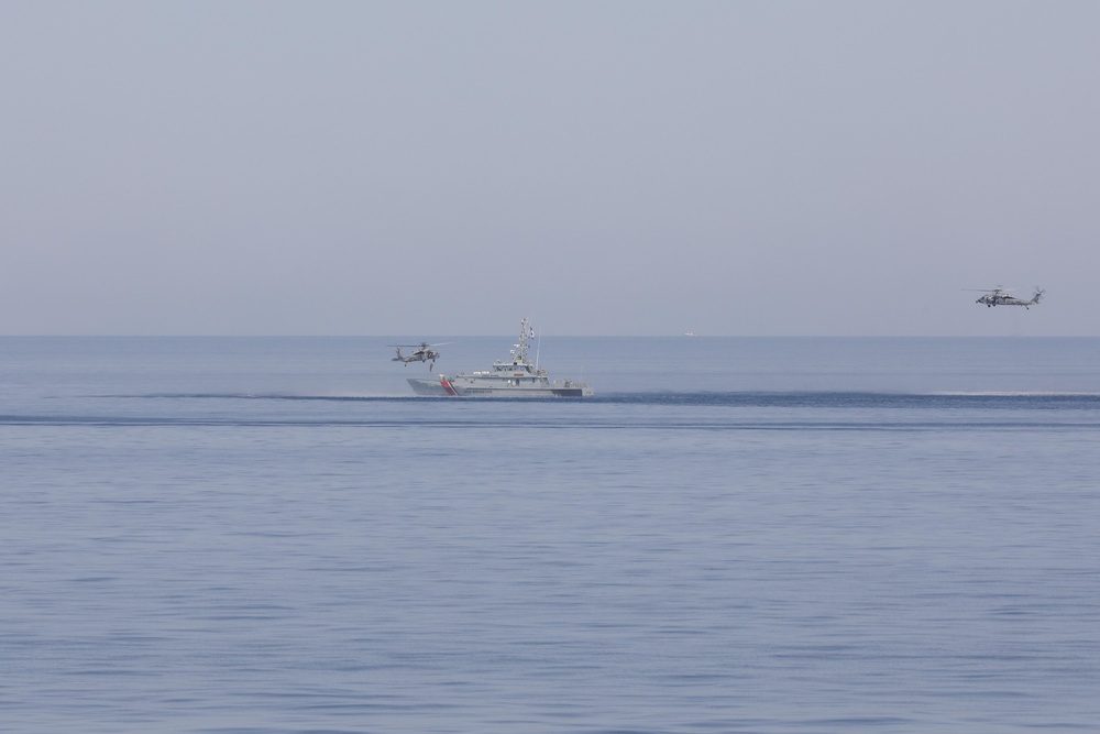 EOD Technicians Depart Albanian Ship