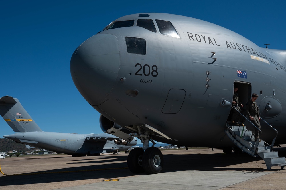 RAAF and U.S. Air Force medics participate in MG23