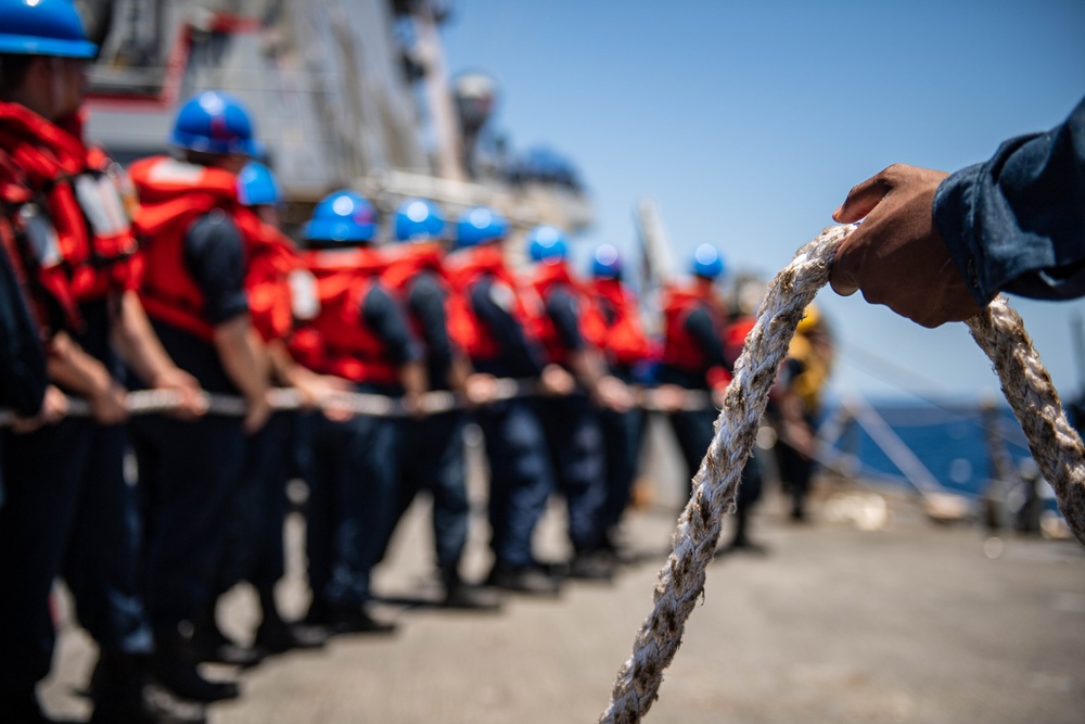 USS Laboon (DDG 58) Conducts a Fueling-at-Sea During COMPTUEX