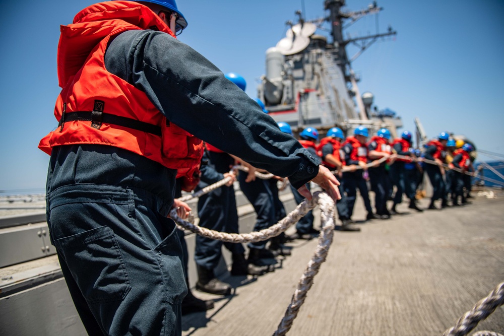 USS Laboon (DDG 58) Conducts a Fueling-at-Sea During COMPTUEX