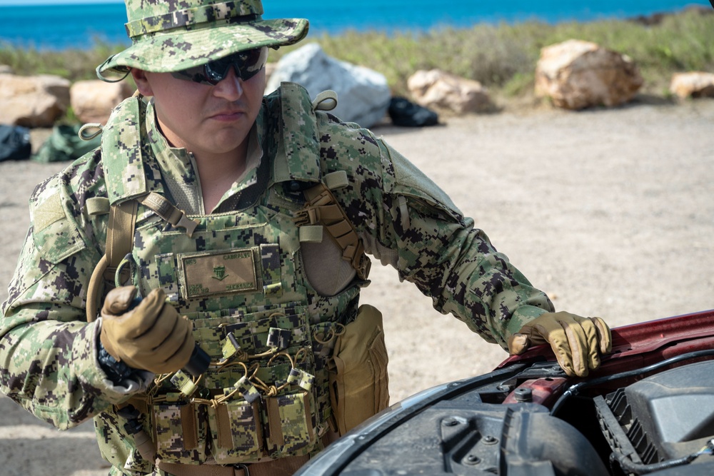 U.S. Coast Guard Port Security Unit 312 conducts security training in Australia