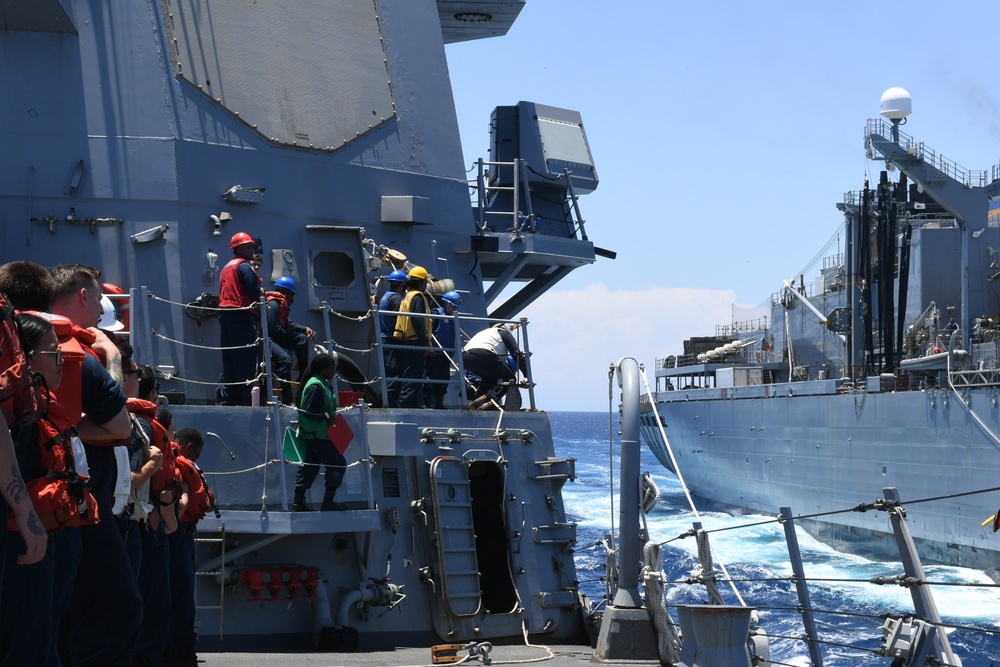 USS Mason (DDG 87) Participates in a Replenishment-at-Sea During COMPTUEX