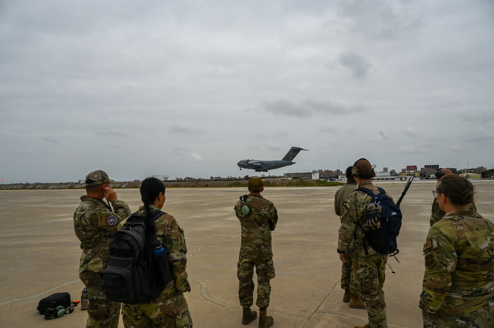 Aerial Porter trains to marshal aircraft