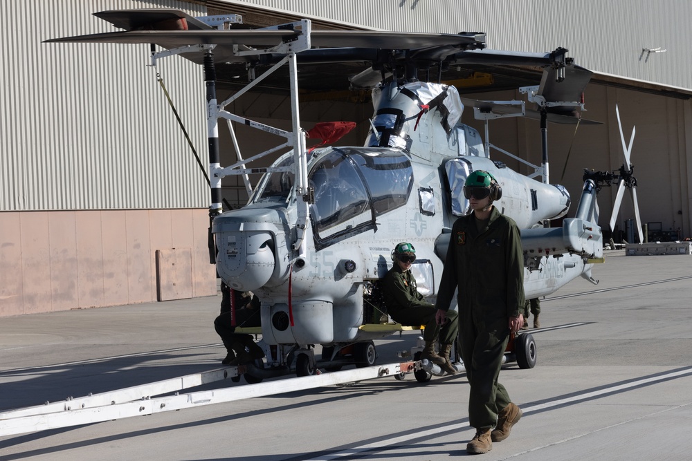 HMLA-367 Loads Aircraft on to C5