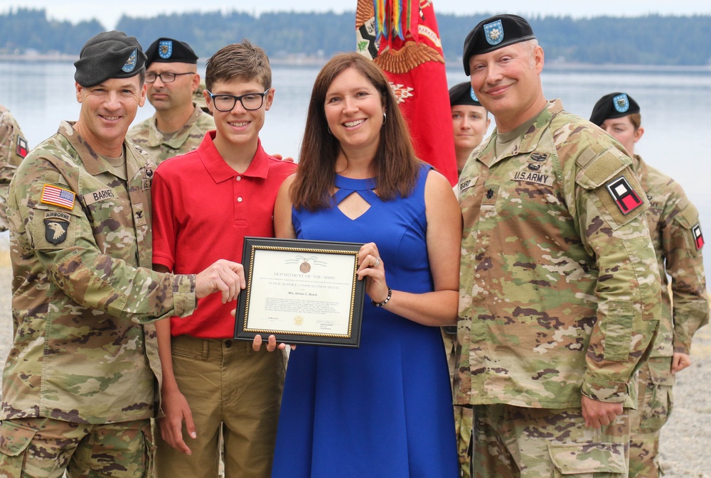 Lt.Col. Beard relinquishes command of 3-364th BEB