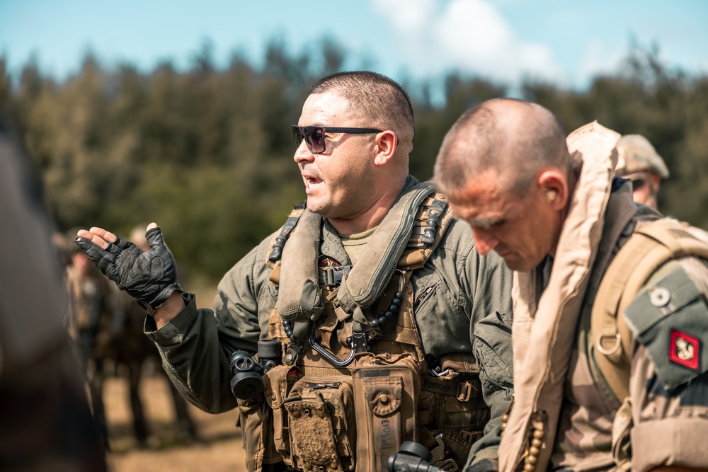 French Marines Visit Marine Corps Base Hawaii