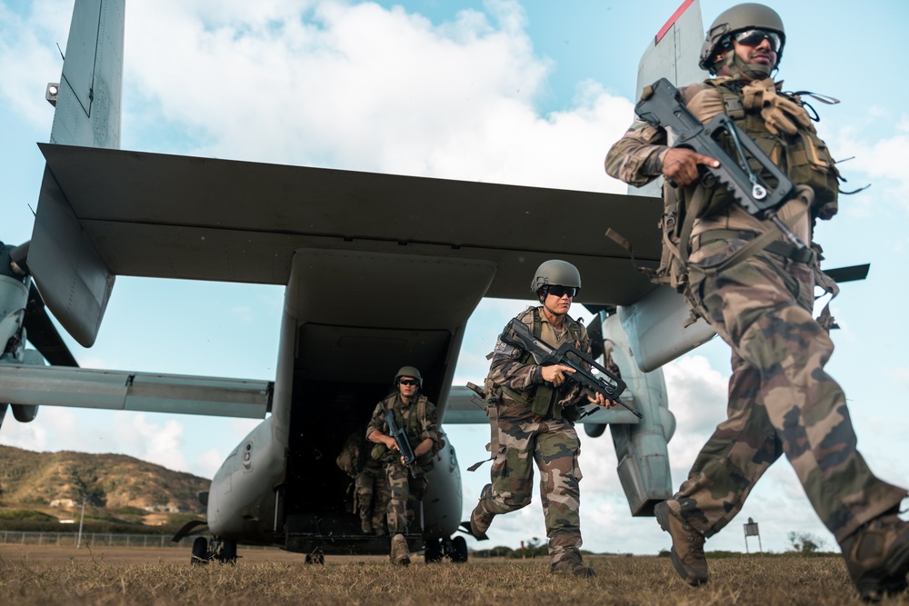 French Marines Visit Marine Corps Base Hawaii