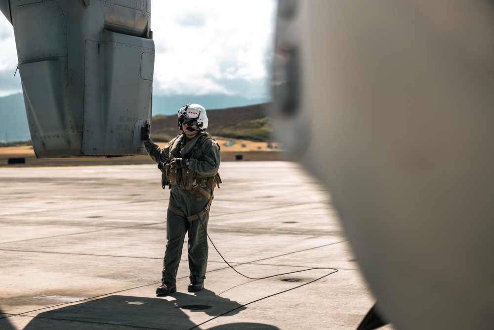 French Marines Visit Marine Corps Base Hawaii