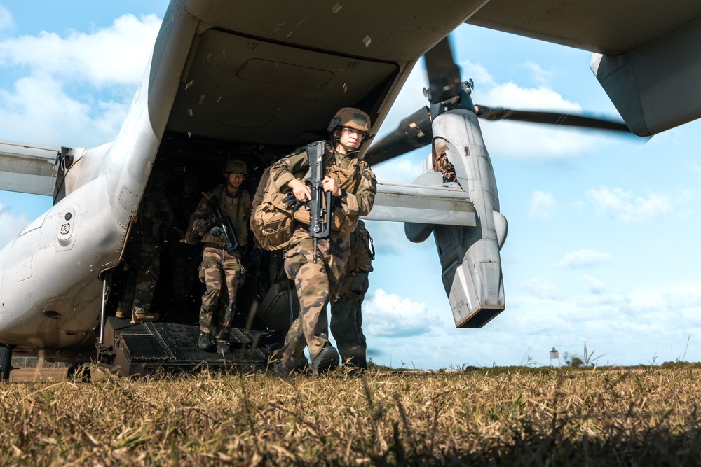 French Marines Visit Marine Corps Base Hawaii