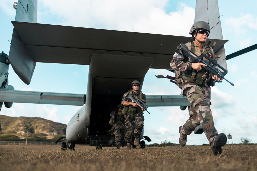 French Marines Visit Marine Corps Base Hawaii