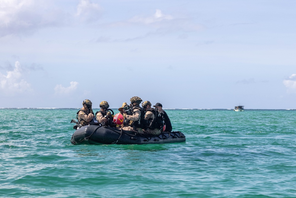 3d Reconnaissance Battalion dive sustainment