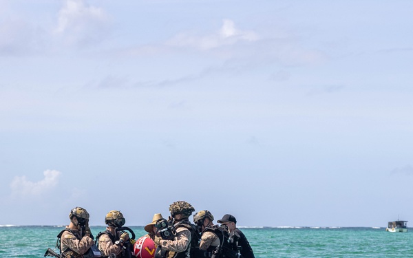3d Reconnaissance Battalion dive sustainment