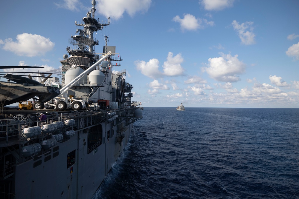 USS Bataan performs fueling at sea during deployment