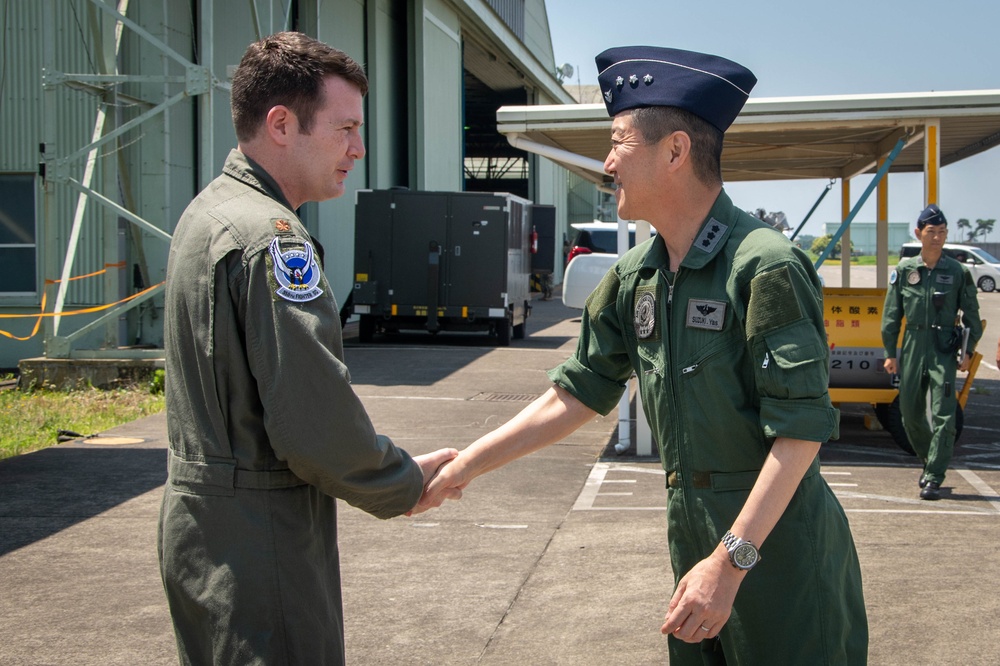 JASDF ADC commander visits NE23-2 spoke