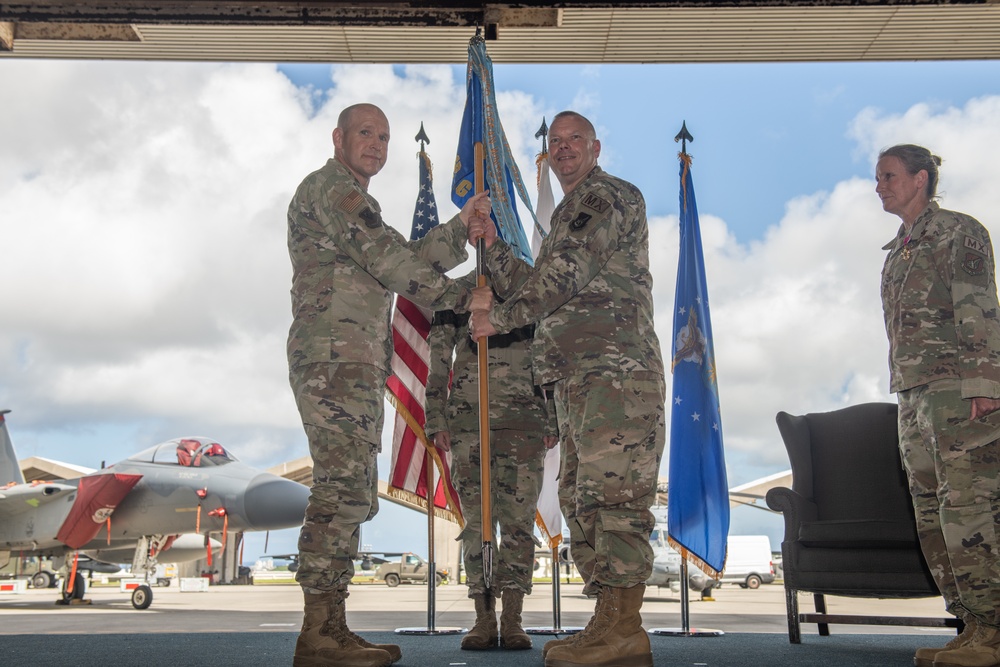 18th MXG Change of Command