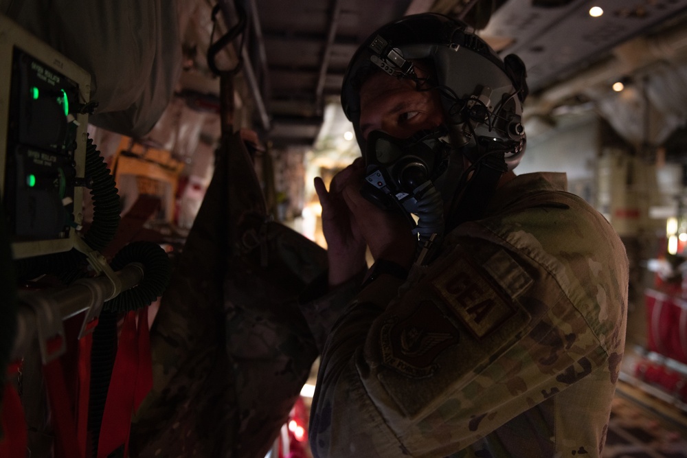 Yokota Airmen keep Northern Edge moving
