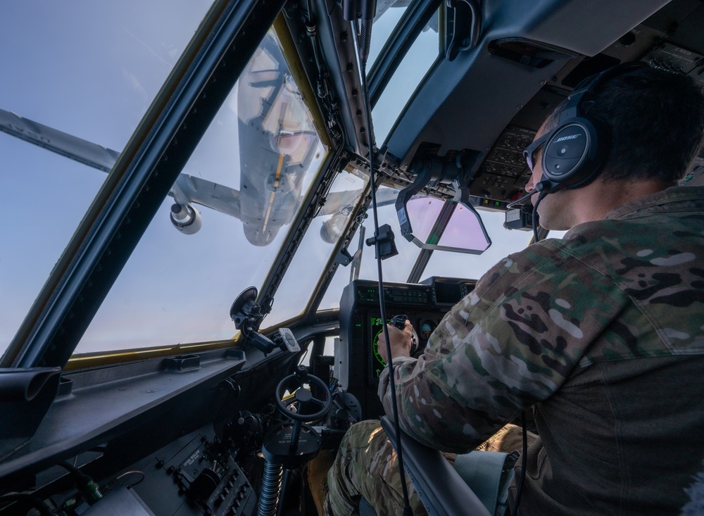 Air-To-Air refueling Training