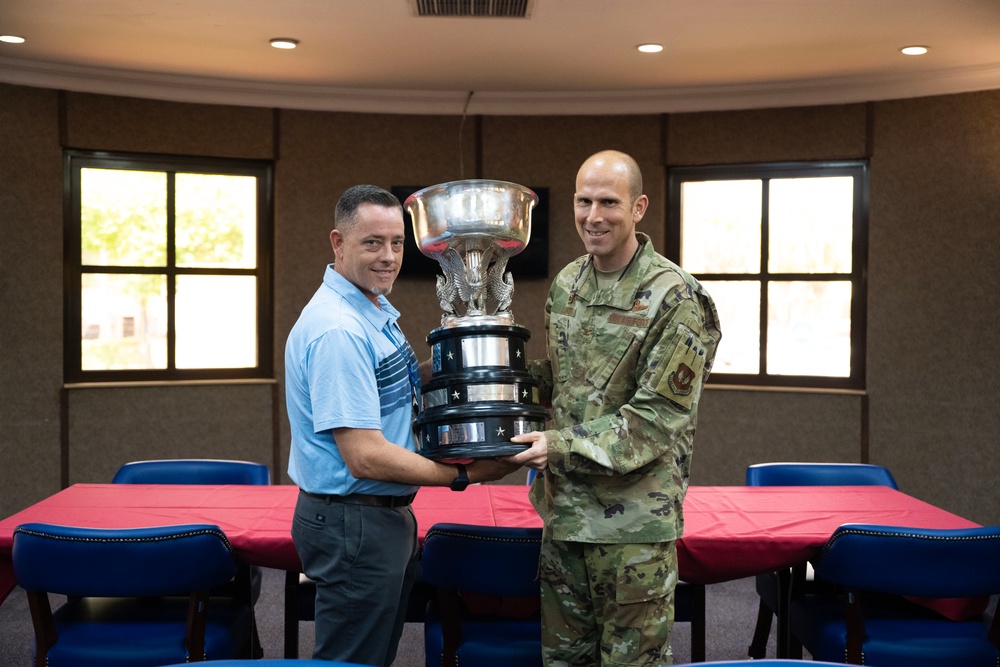 Incirlik Air Base Dining Facility Receives Hennessy Award