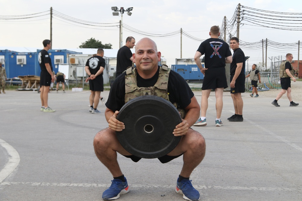 10th Mountain Division HHBN Soldiers compete for the gauntlet