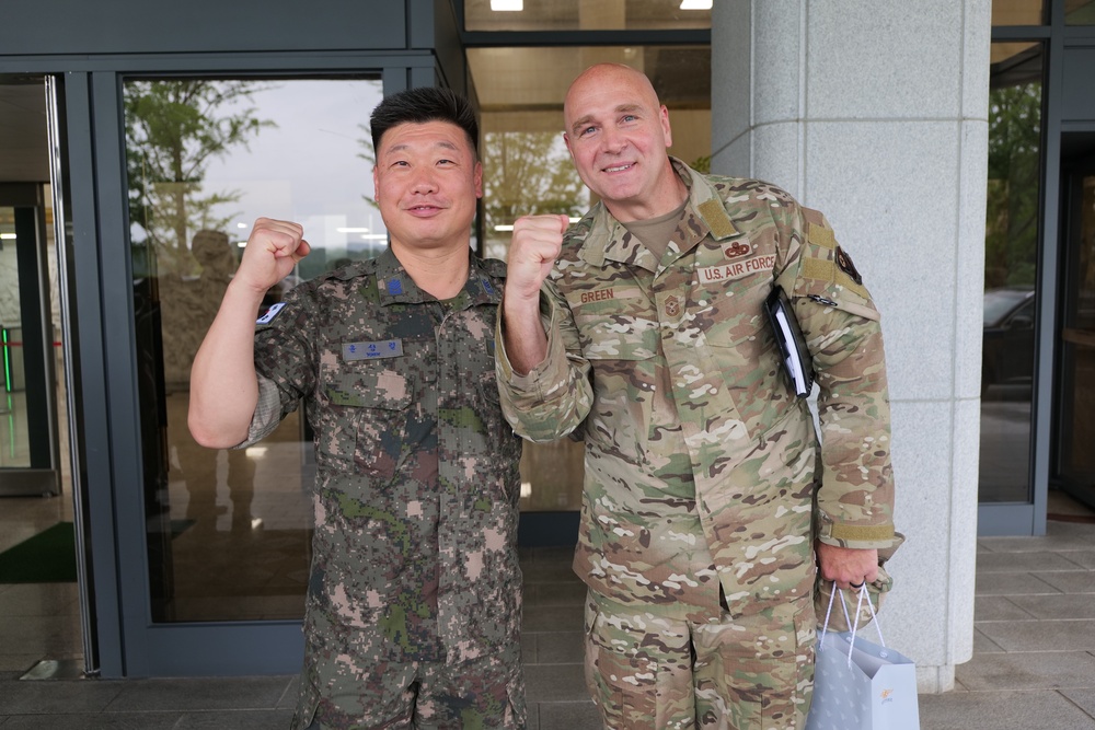 Republic of Korea Air Force and U.S. Special Operations Leaders Reflect on Decades-long Alliance