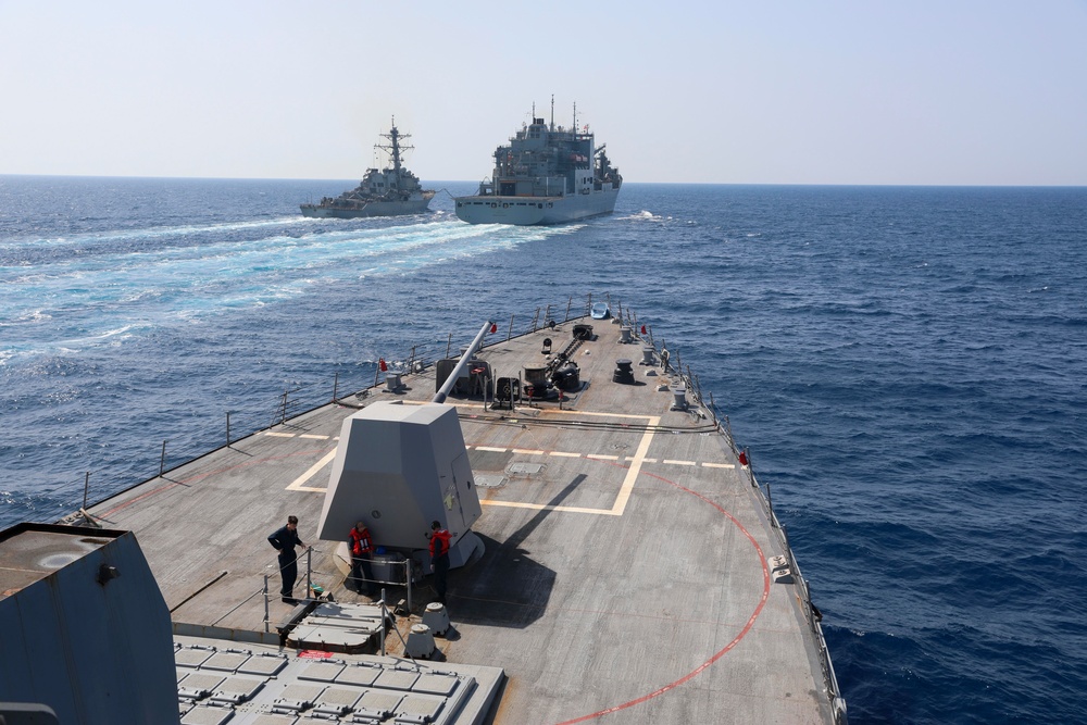 USS Paul Ignatius Underway Replenishment