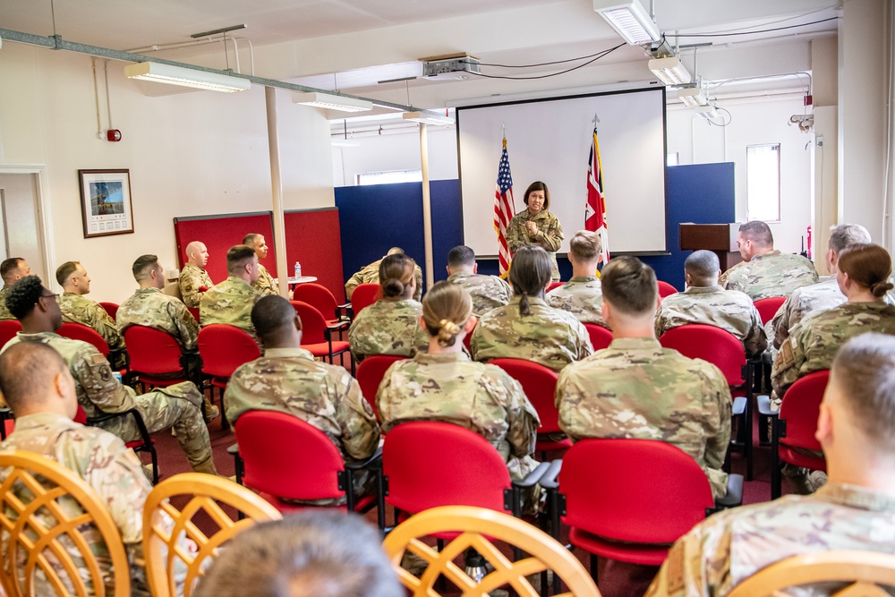 CMSAF visits 501st CSW