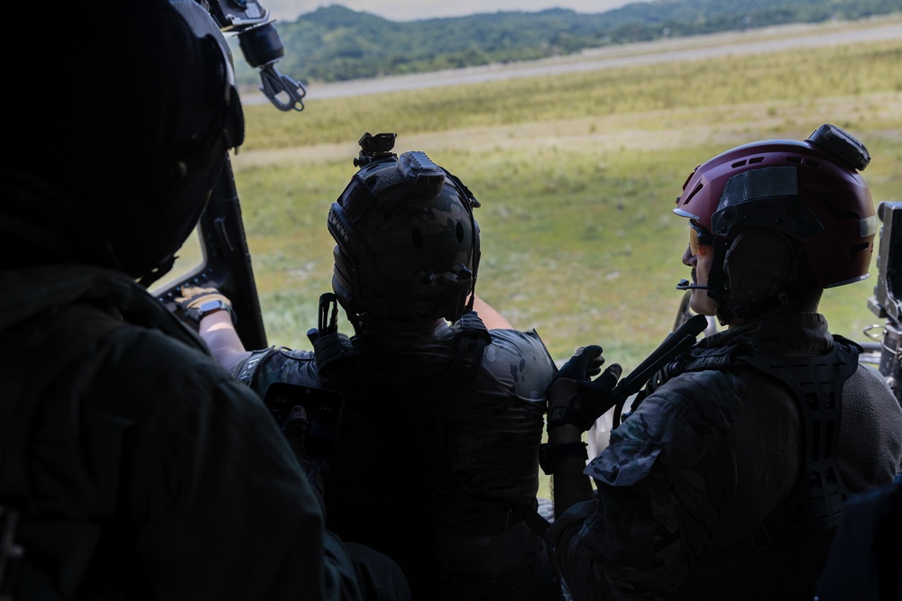 MASA 23: Joint Para Ops | U.S. Servicemembers and Philippine Marines conduct Pararescue operations