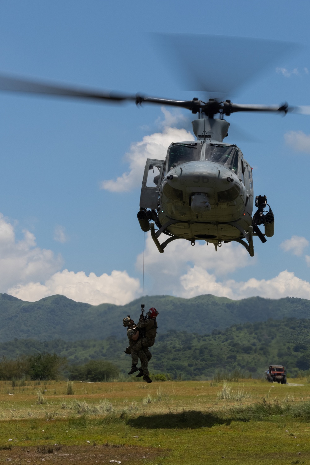 MASA 23: Joint Para Ops | U.S. Servicemembers and Philippine Marines conduct Pararescue operations