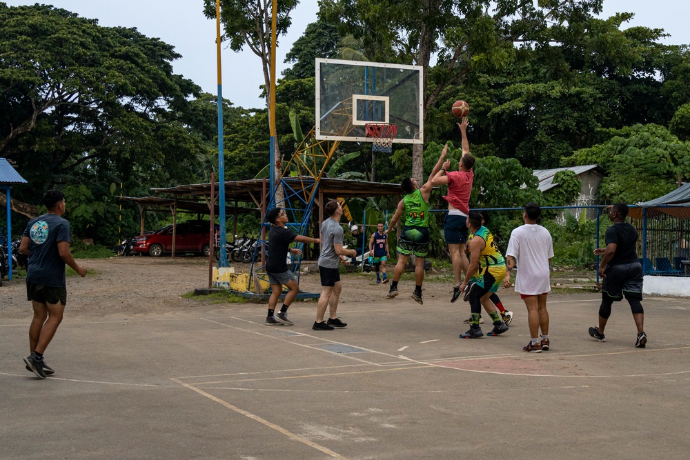 Game on: U.S. Marines play ball with Filipino Fire and Police Department