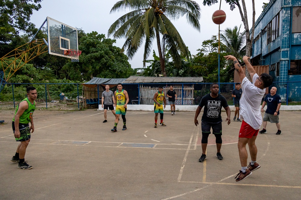 Game on: U.S. Marines play ball with Filipino Fire and Police Department