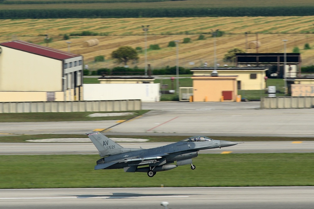 31st FW integrates with 48th FW at Aviano AB to strengthen interoperability