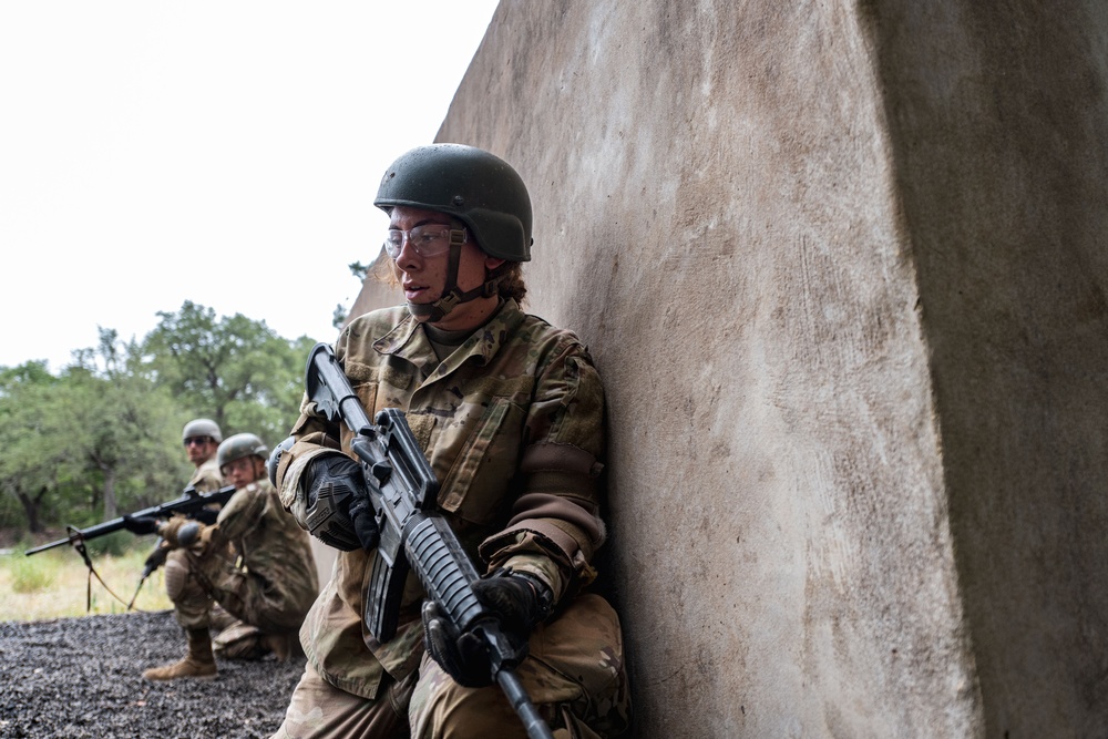 Security Forces trainees hone their skills
