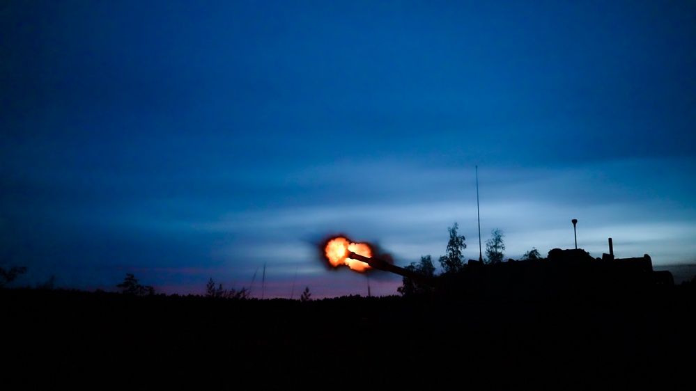 3-16th Field Artillery Regiment Paladin Live Fire