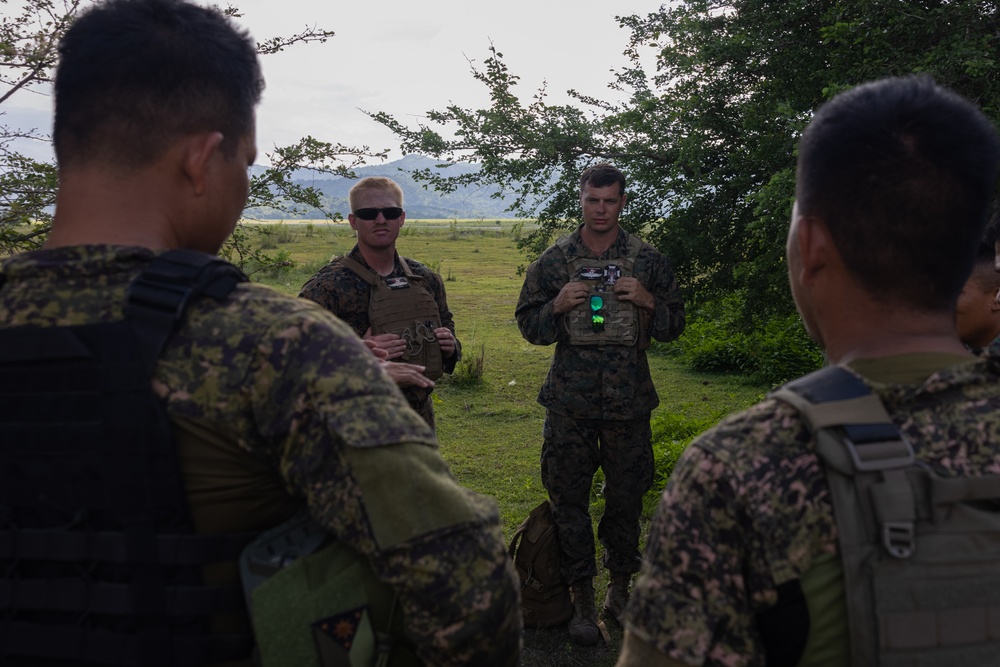 MASA 23 | Filipino and U.S. Marines Conduct Aerial Sniping Training